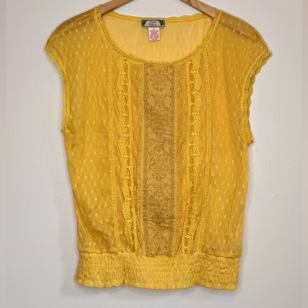 Flying Tomato Sheer Round Neck Yellow Gold Short Sleeve Lace Top Women’s Size S - Picture 2 of 8